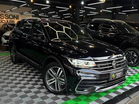 VOLKSWAGEN TIGUAN 2.0 300 TSI GASOLINA ALLSPACE R-LINE AUTOMÁTICO